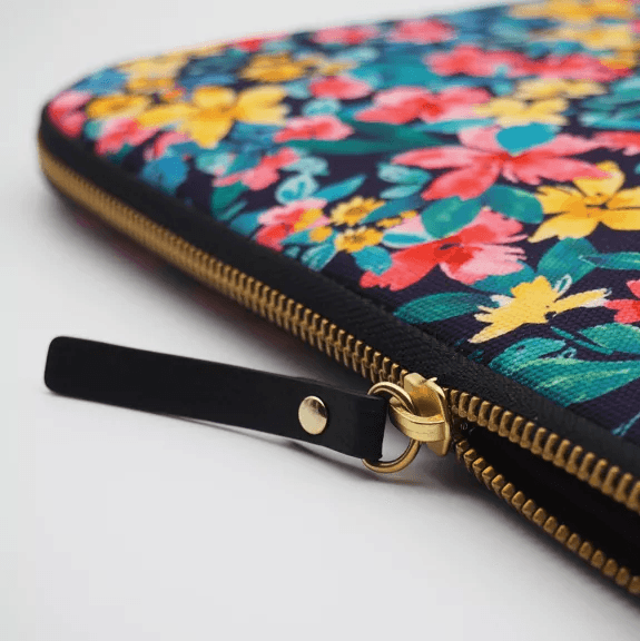 Cover PC 13" - Aquarelle Florale Obscure
