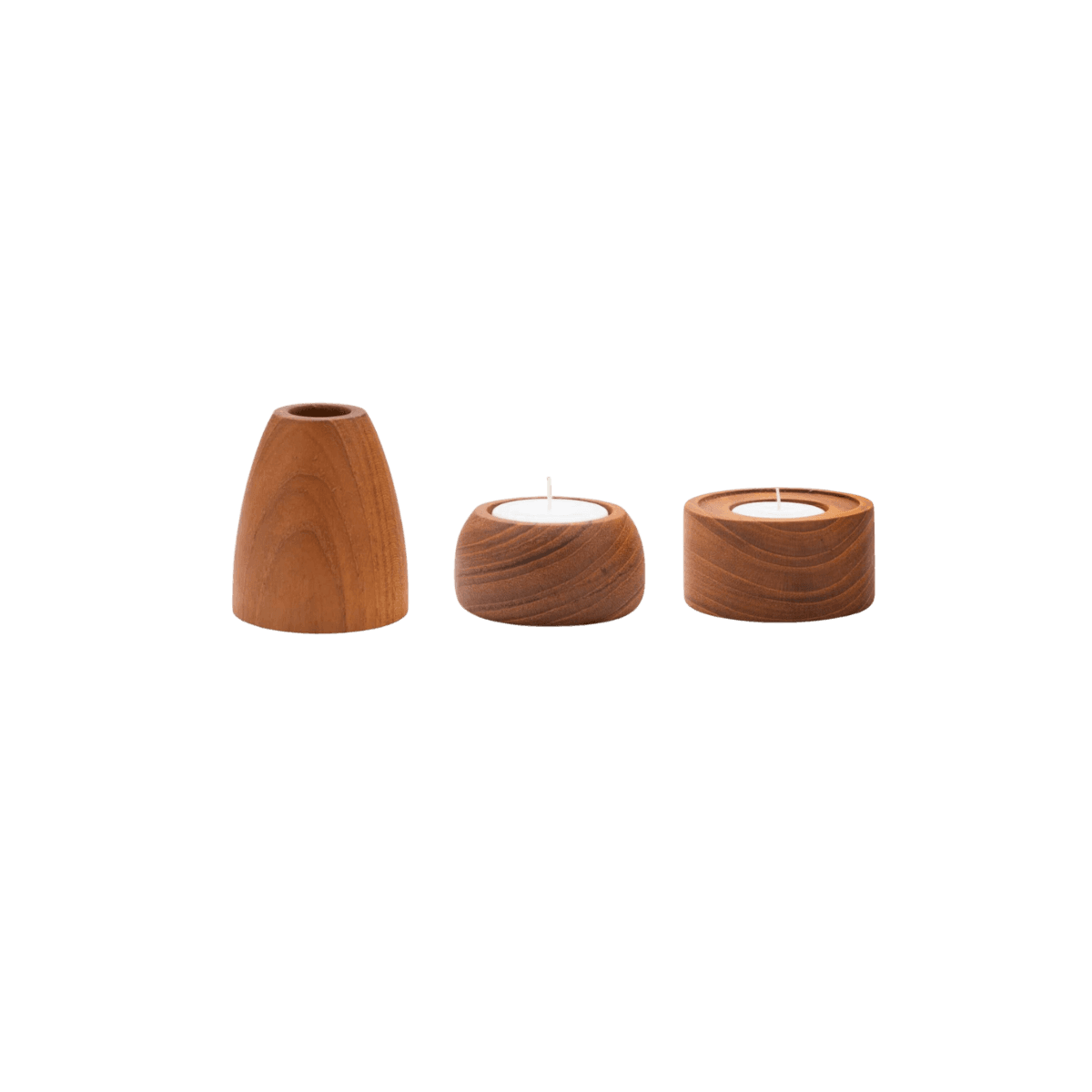 Lot de 3 bougeoirs en teck - T-LIGHT SOL, T-LIGHT PEBBLE & DINNER CANDLE CONICAL